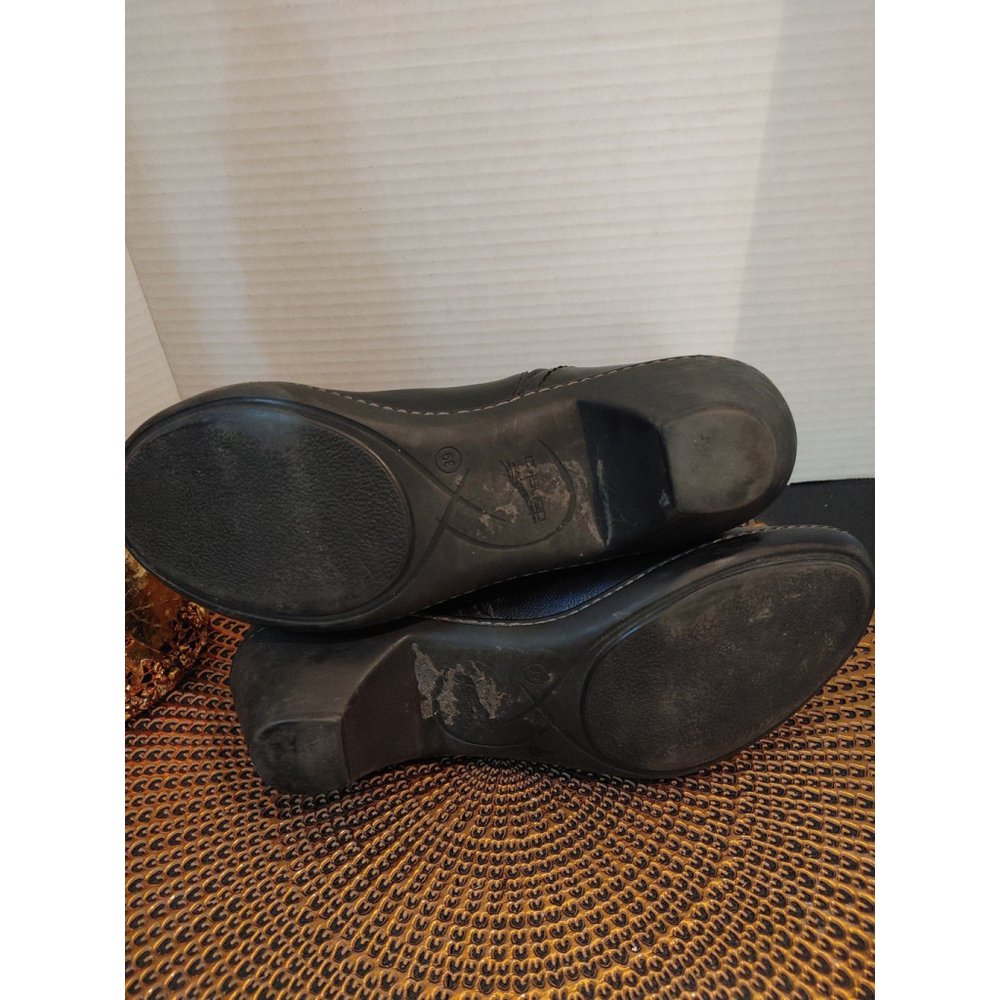Dansko Camdyn Size 39 - image 5